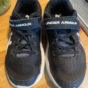 UnderArmour shoes